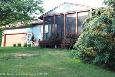 1308 N Canfield Rd, Eaton Rapids, MI 48827 - photo 5