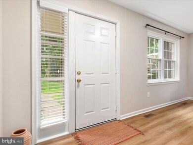 2272 Gunsmith Square, Reston, VA 20191 - photo 3