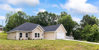 39 Overton Dr, Bella Vista, AR 72714 - photo 2