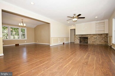 540 Hampton Ln, Towson, MD 21286 - photo 7