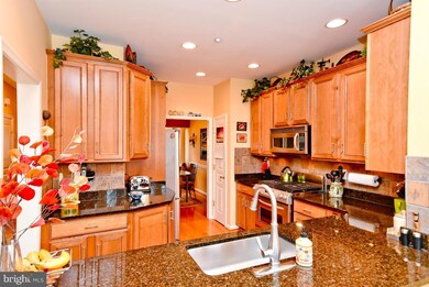 7275 Pebble Creek Dr, Elkridge, MD 21075 - photo 6