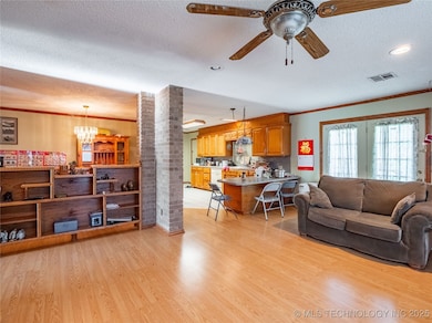 1800 Cardinal Ln, McAlester, OK 74501 - photo 6