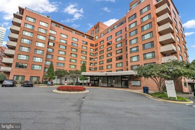 1011 Arlington Blvd unit 701 SOUTH, Arlington, VA 22209 - photo 2