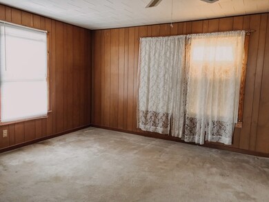 2521 Live Oak Ave, Bay City, TX 77414 - photo 6