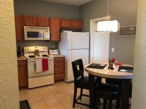 2352 Center Stone Ln, Riviera Beach, FL 33404 - photo 7