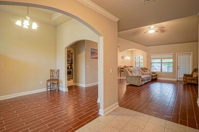 631 Red Fern Rd-8