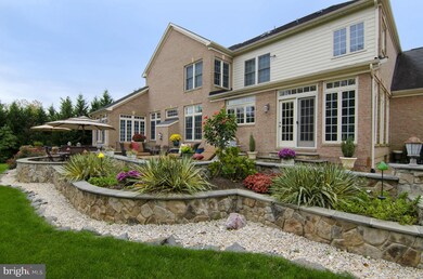 11580 Cedar Chase Rd, Herndon, VA 20170 - photo 2