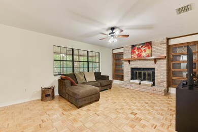 2113 Mills Rd, Jacksonville, FL 32216 - photo 5