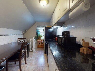 439 Ferry St unit B, Everett, MA 02149 - photo 5