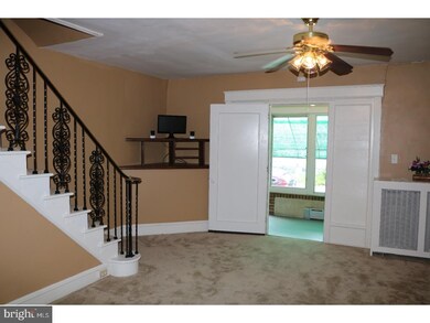 145 Wayne Ave, Darby, PA 19023 - photo 4