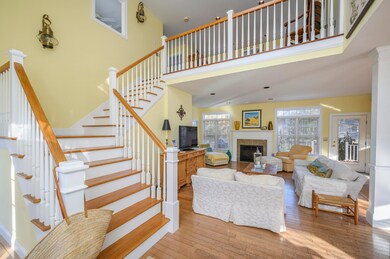 165 Whippoorwill Cir, Mashpee, MA 02649 - photo 5