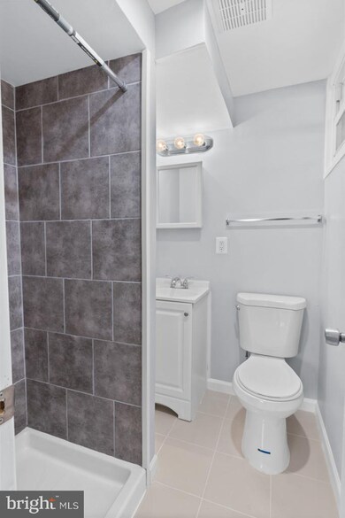 601 Sisalbed Ct, Capitol Heights, MD 20743 - photo 7