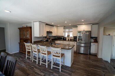 3922 New Hope Rd, Grants Pass, OR 97527 - photo 6