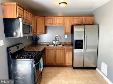 11539 Laurelwalk Dr, Laurel, MD 20708 - photo 7