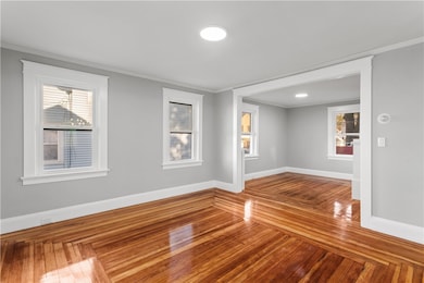 26 Spicer St, Providence, RI 02905 - photo 6