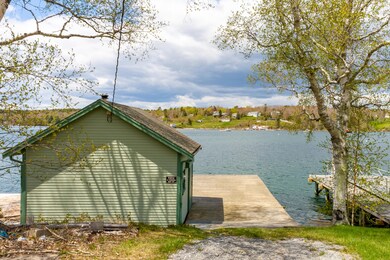 (3)_The Fish House, Paradise Ln. New Har