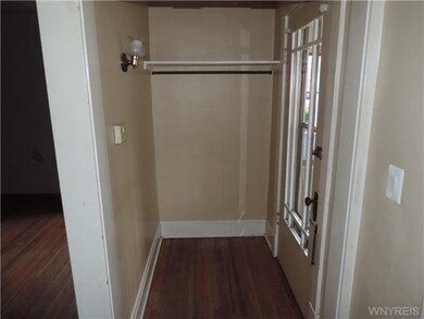 Foyer. The front entry area.