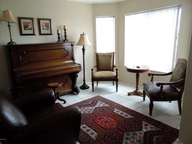 Living Rm