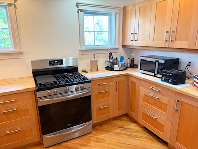 75 Maple St, Torrington, CT 06790 - photo 5