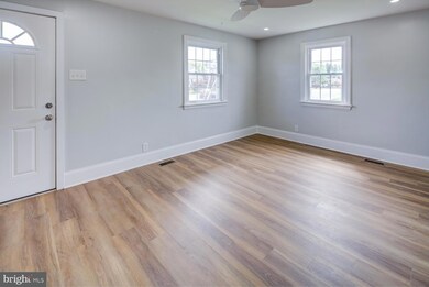 1300 Washington St, New Castle, DE 19720 - photo 3