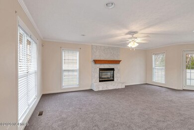209 Lansing Ct, Jacksonville, NC 28540 - photo 5