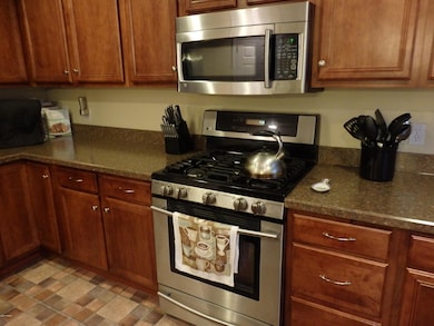 102 Sun Valley Ct, Milford, PA 18337 - photo 7