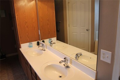 404 Joy Carol Loop, Bethel Heights, AR 72764 - photo 4