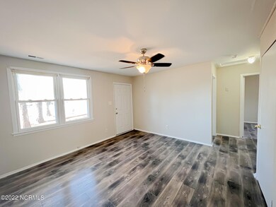 538 Williams St, Jacksonville, NC 28540 - photo 4