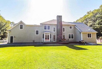 204 Hill And Plain Rd, East Falmouth, MA 02536 - photo 2