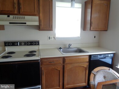 90 Knollwood Dr, Woodbury, NJ 08096 - photo 4