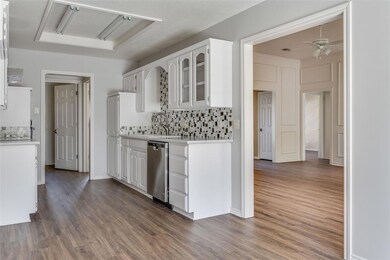 1304 Briar Dr, Bedford, TX 76022 - photo 7