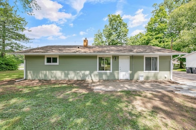 802 Carrol St, Buchanan, MI 49107 - photo 3