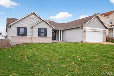 2737 Red Cedar Parc Dr S, O Fallon, MO 63368 - photo 2