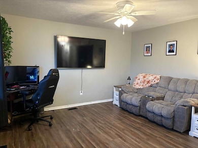 103 Redbud Cir, Jackson Center, OH 45334 - photo 6