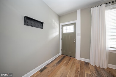 105 W Franklin St, Media, PA 19063 - photo 5