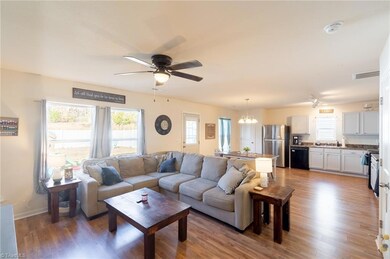 2511 Windstone Ct, Asheboro, NC 27203 - photo 6