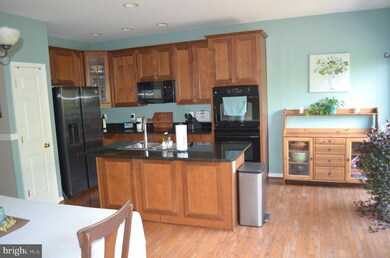 165 Oxbow Dr, Strasburg, VA 22657 - photo 5