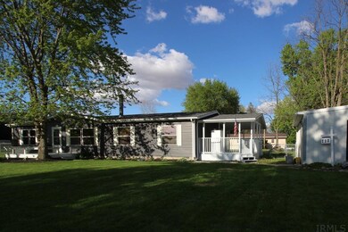 722 N Grover St, Warren, IN 46792 - photo 2