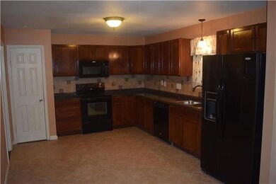 9824 W 56th St, Shawnee, KS 66203 - photo 4