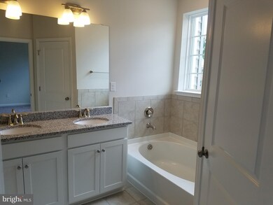 3858 Effie Fox Way, Marlboro, MD 20772 - photo 6