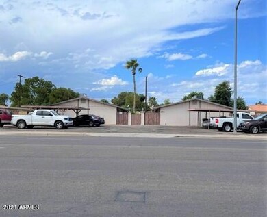 450 and 454 S Stapley Dr front