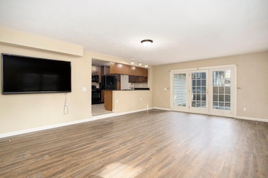 226 Morningside Dr, Battle Creek, MI 49015 - photo 2