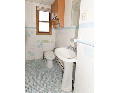 28 Bay Rd unit 3, Revere, MA 02151 - photo 6