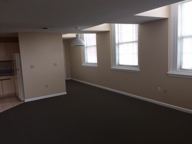 54 Dutcher St unit 10, Hopedale, MA 01747 - photo 3