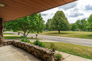 540 Maywood Dr, Lincoln, IL 62656 - photo 6