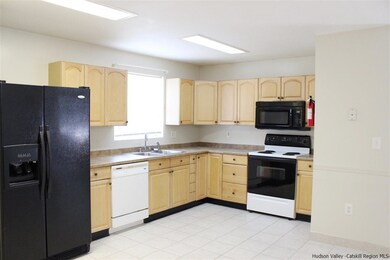 447 Forest Rd unit 1, Wallkill, NY 12589 - photo 5