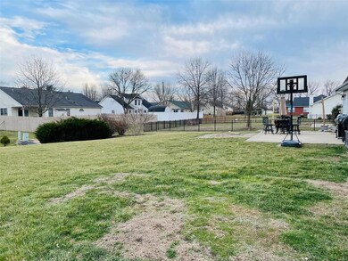 705 N Kristie Lynn St, Freeburg, IL 62243 - photo 7