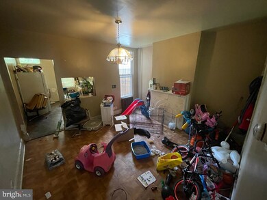 1638 N Fulton Ave, Baltimore, MD 21217 - photo 4