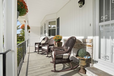 2 Westmoreland Rd, Ridgefield, CT 06877 - photo 3