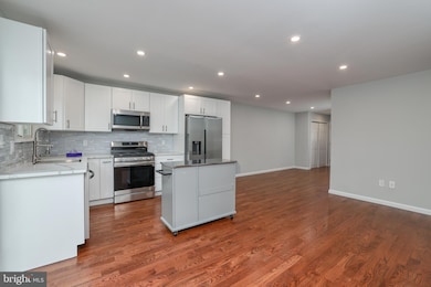 26 Lorenzo Ct, Matawan, NJ 07747 - photo 6